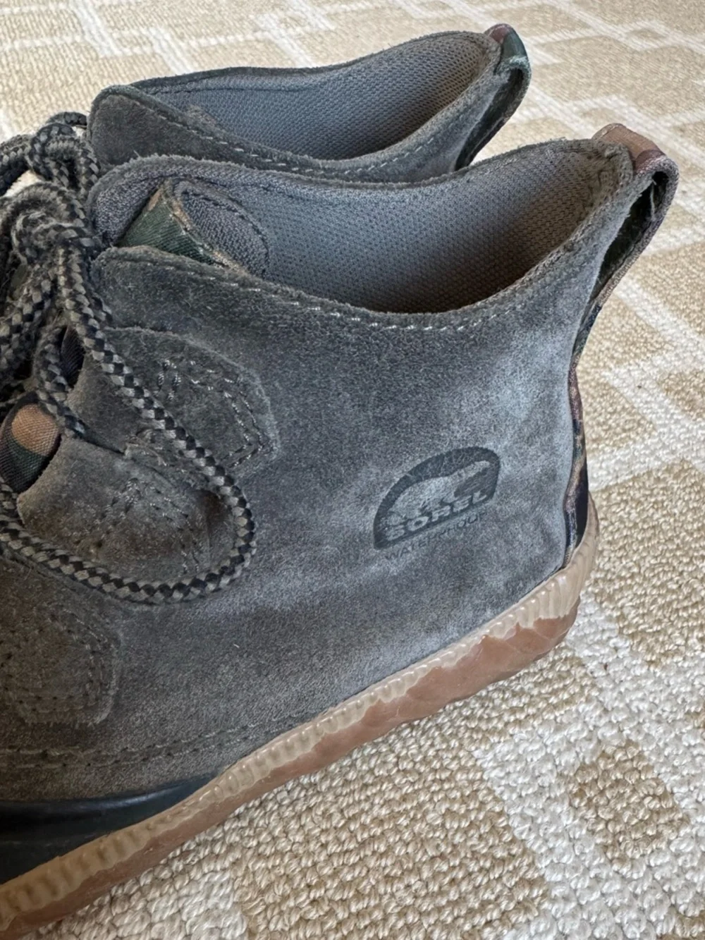 Sorel Out N About Duck Boots Waterproof Rain Shoes Suede Brown Camo Size 7